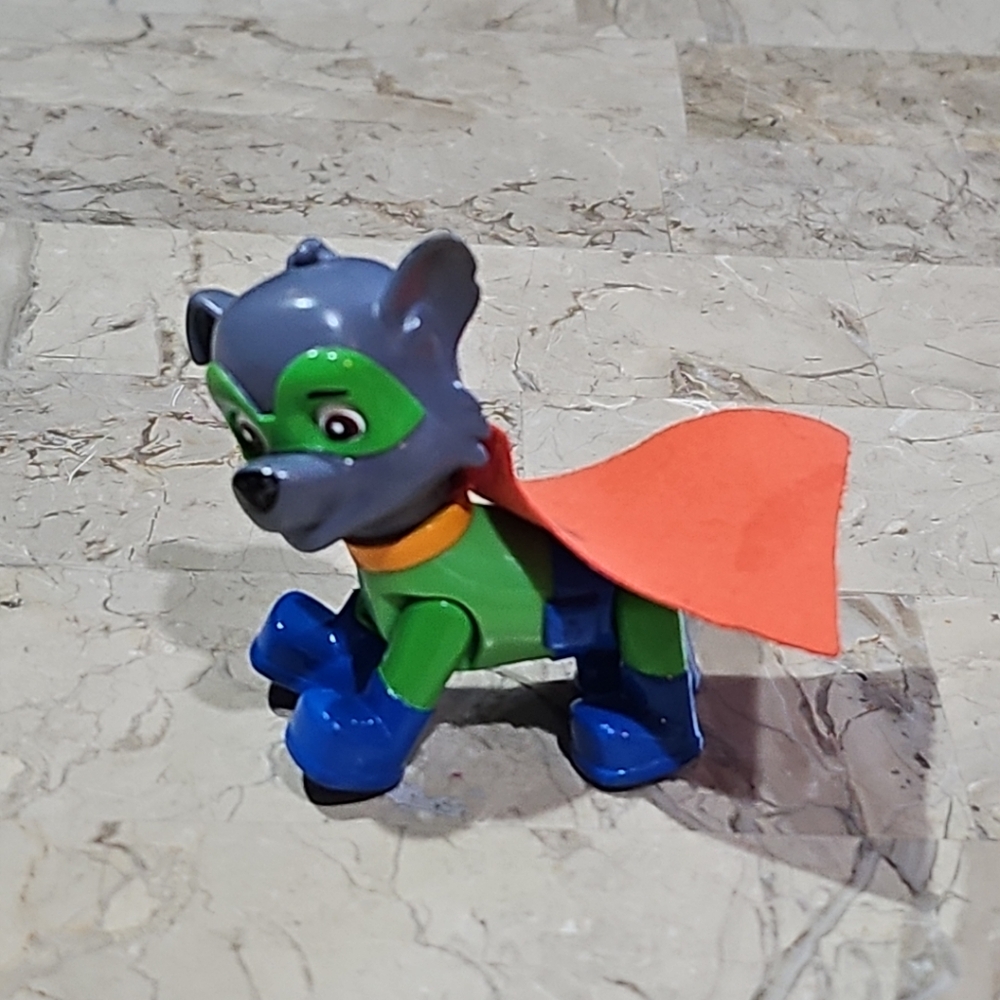 Nickelodeon Spin Masters Superhero Paw Patrol Rocky Figures With Cape
